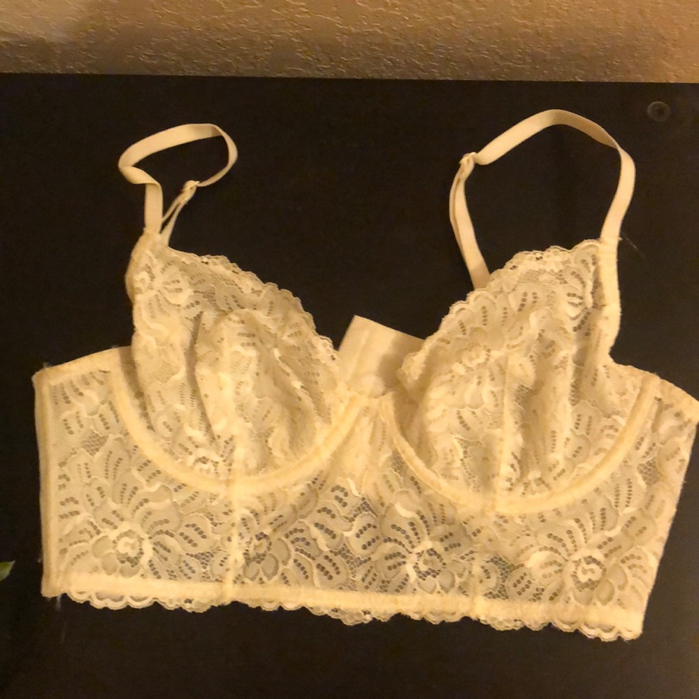 white lap crop top/bralette